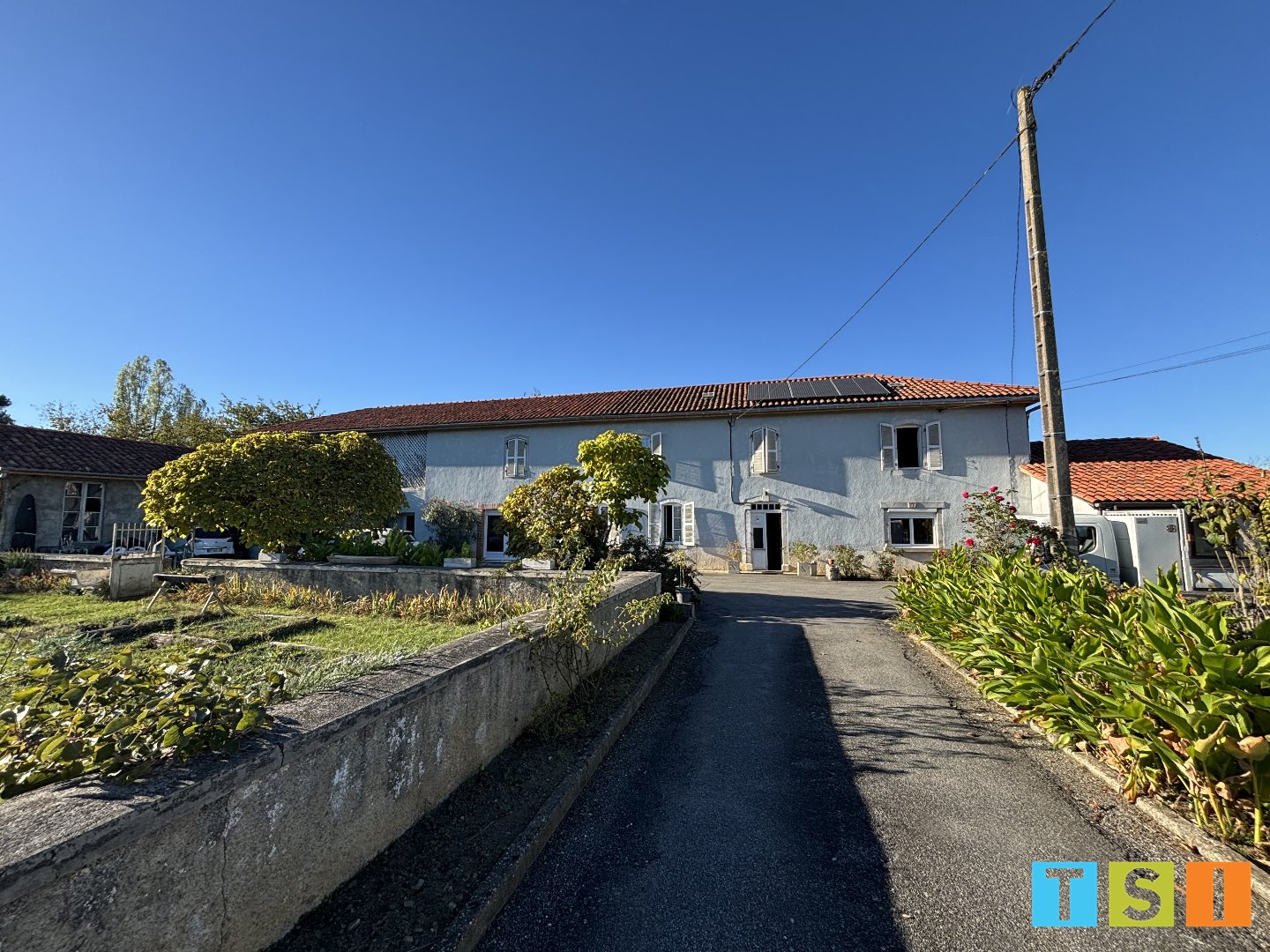 Maison 10 pièces 276 m² · à Labarthe-Rivière · 276 m² · 225 000 €