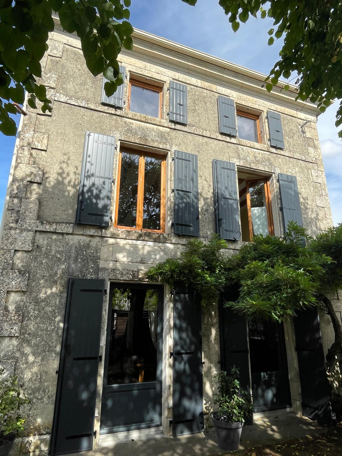 Maison 6 pièces 135 m² · à Épannes · 135 m² · 228 800 €