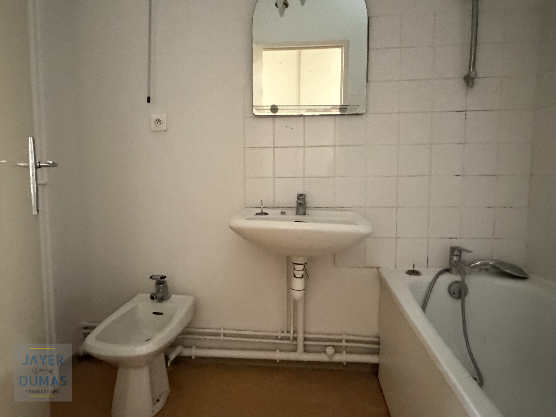 Appartement – CHALON SUR SAONE SAONE-ET-LOIRE BOURGOGNE-FRANCHE-COMTÉ - Plus