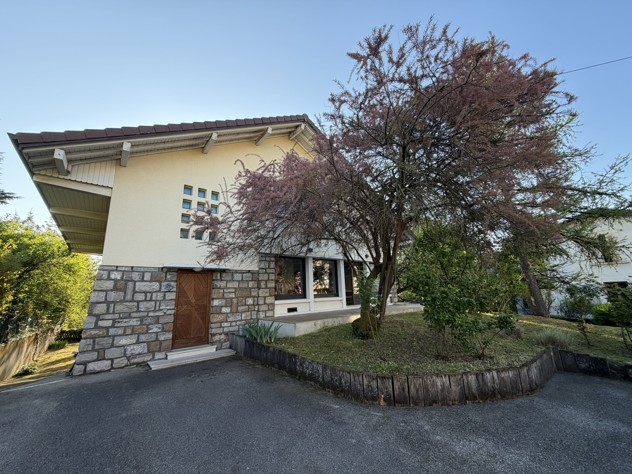 Maison 8 pièces 177 m² · à Thonon-les-Bains · 177 m² · 860 000 €