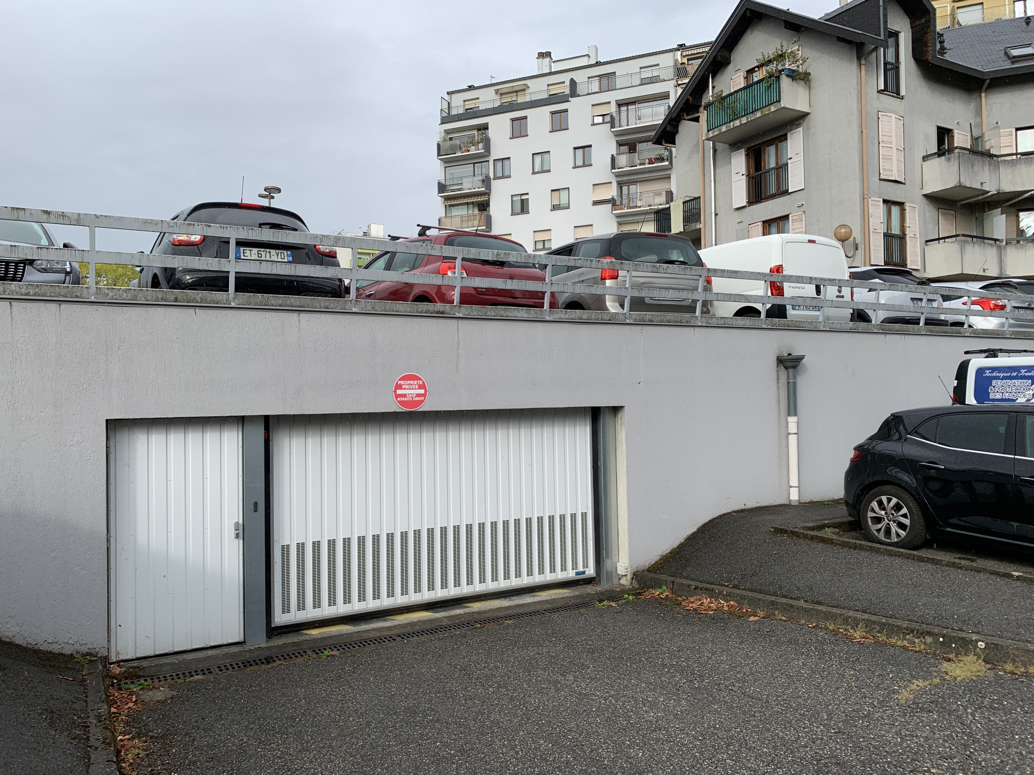 Parking COGNIN 73160 · 22 000 €