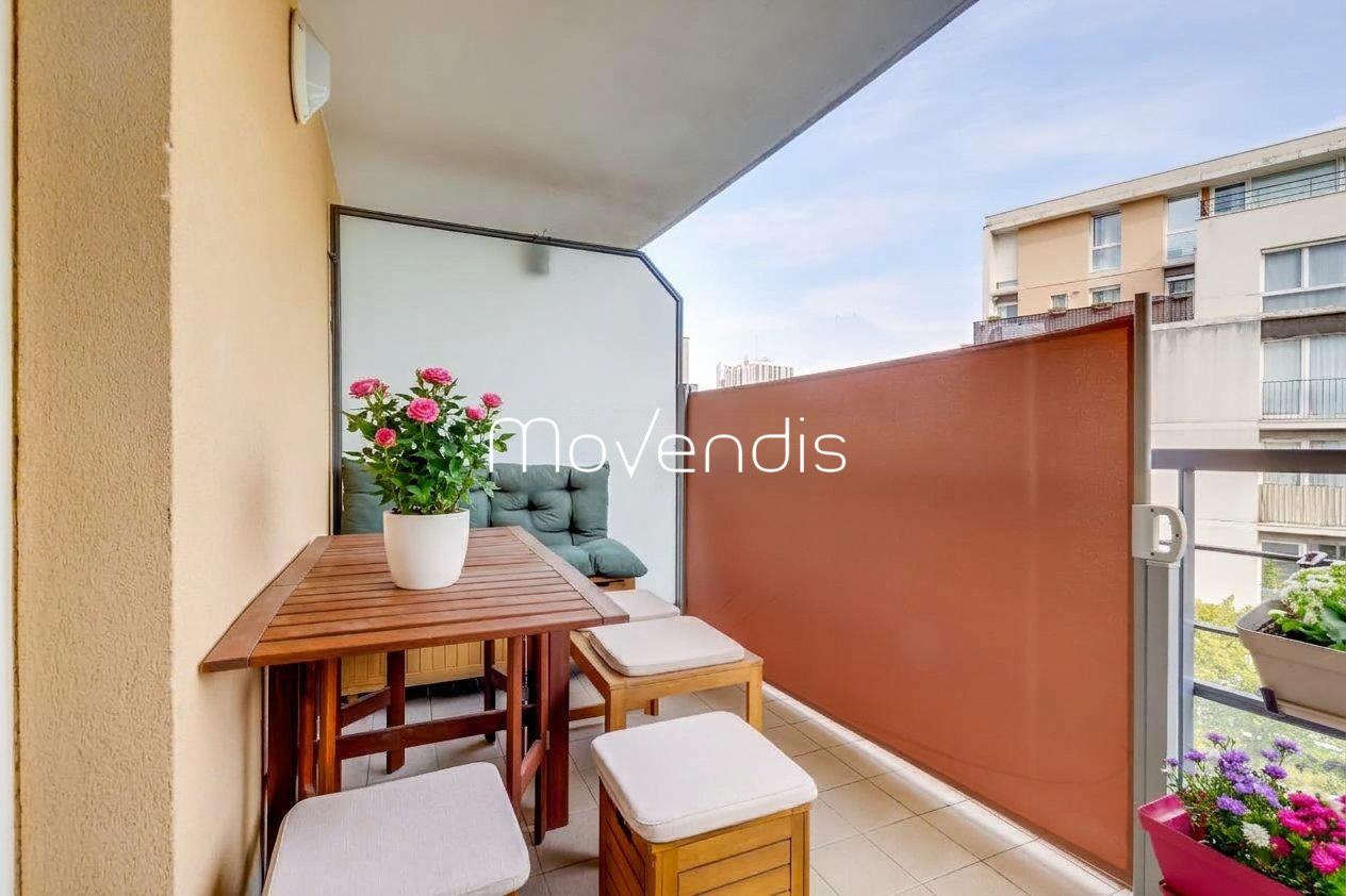 Appartement 4 pièces 86 m² · à Paris 15 · 86 m² · 945 000 €