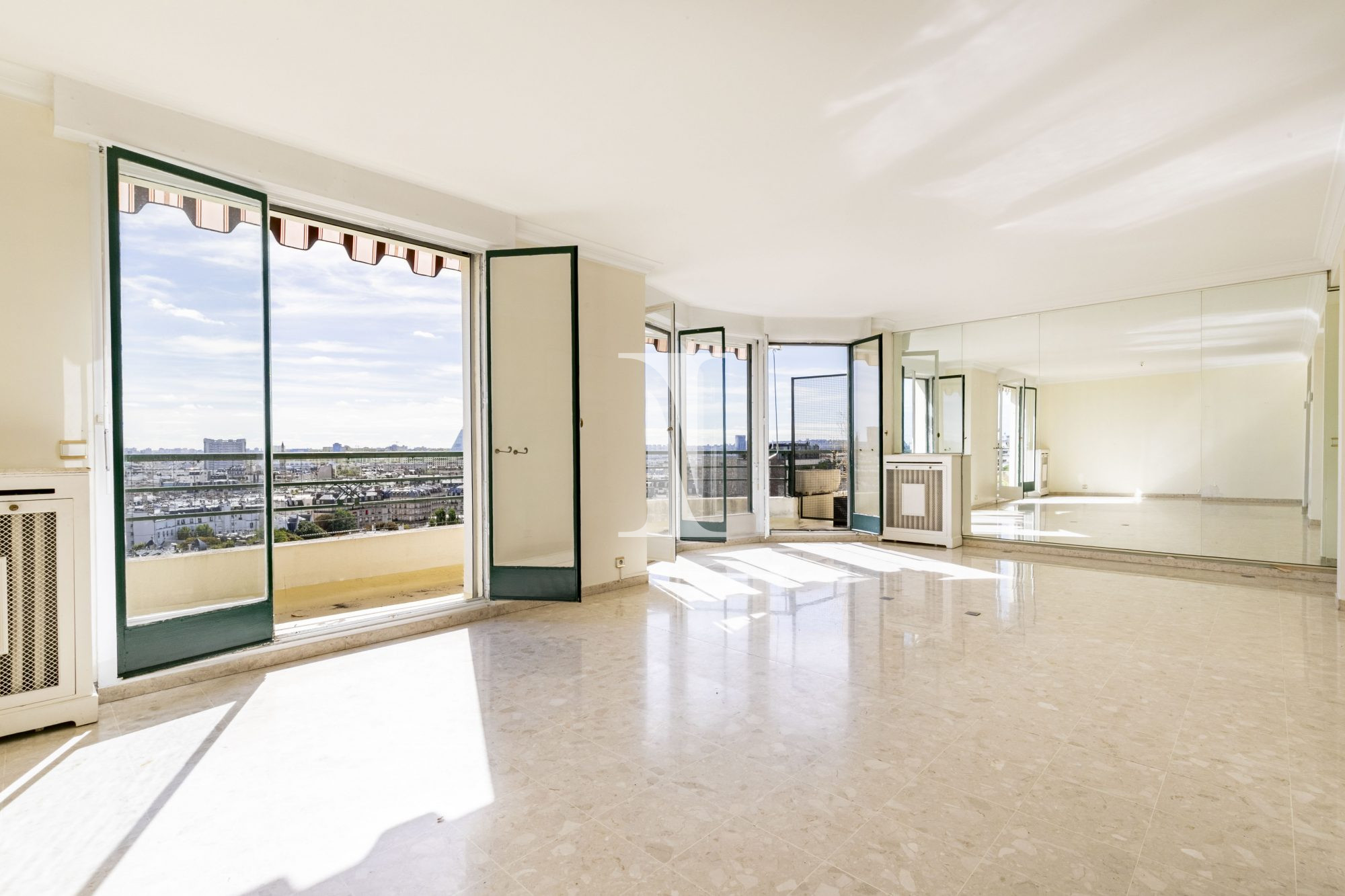 Appartement 3 pièces 113m² PARIS 16ème photo 2