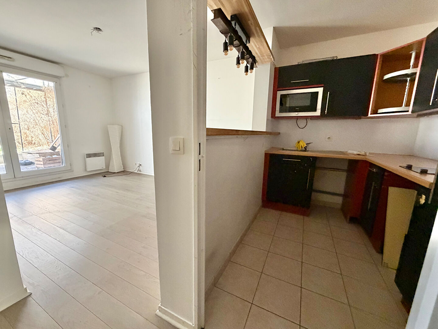 Appartement – LA PLAINE ST DENIS - Vue 3