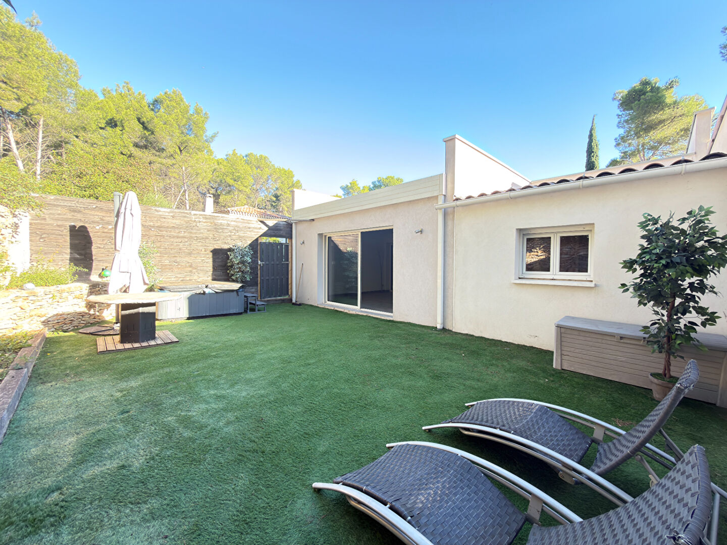 Maison 3 pièces 95 m² · à La Ciotat · 95 m² · 439 000 €