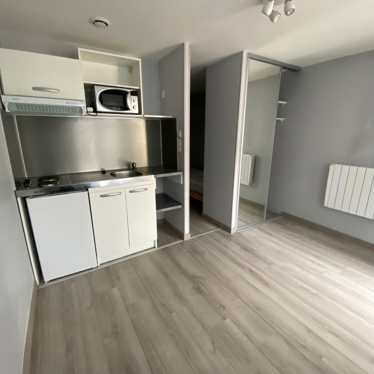 Appartement 1 pièce 16 m² · à Dijon · 16 m² · 381 €/mois