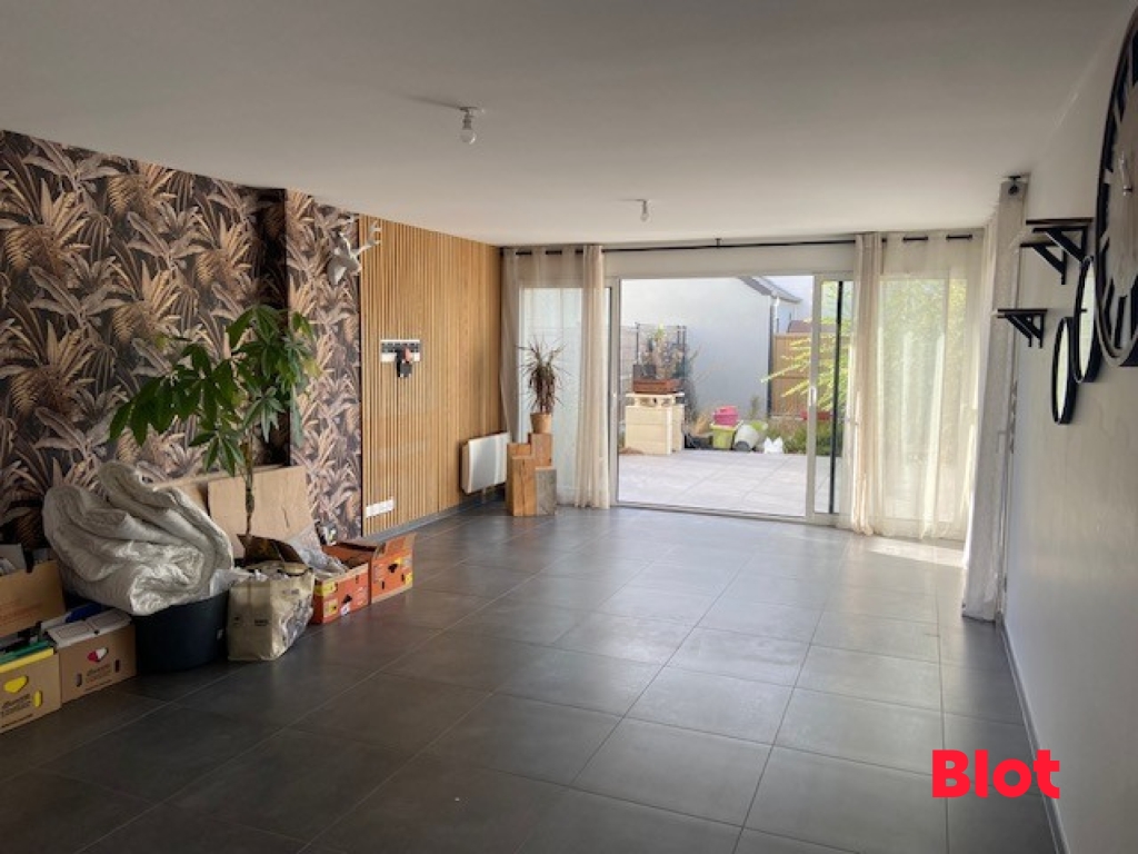 Maison 4 pièces 123 m² · à La Gouesnière · 123 m² · 1 500 €/mois