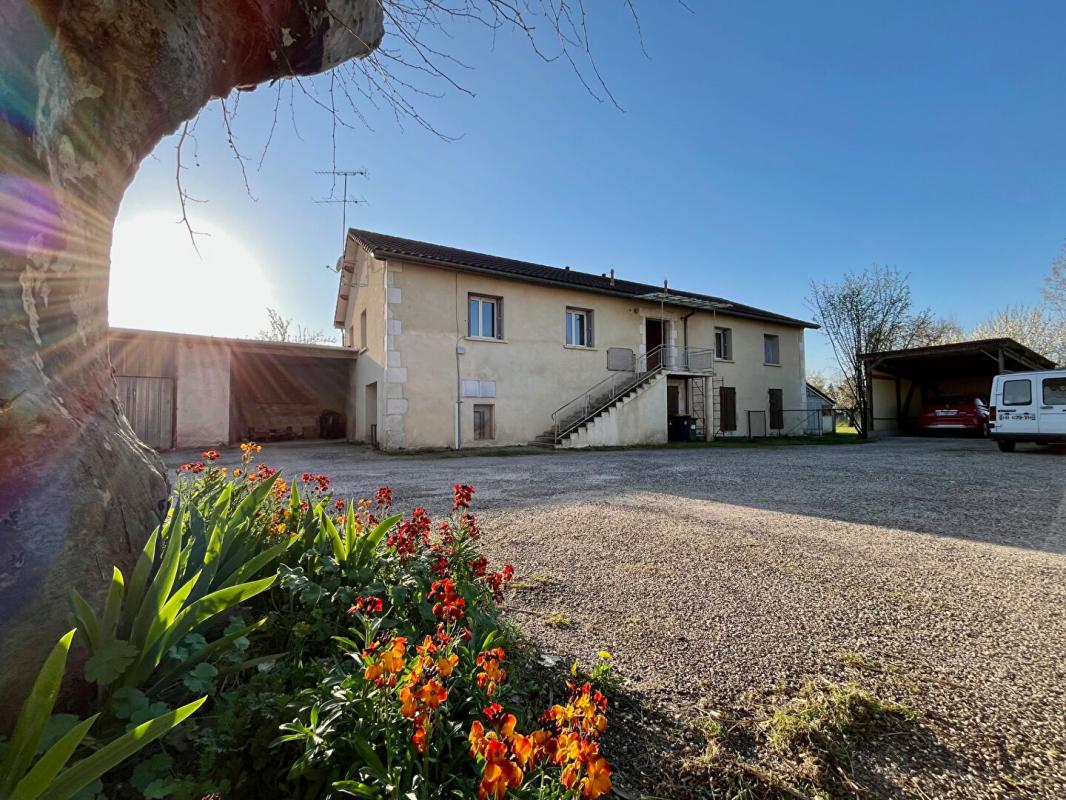 Maison 6 pièces 160 m² · à Colayrac-Saint-Cirq · 160 m² · 215 000 €