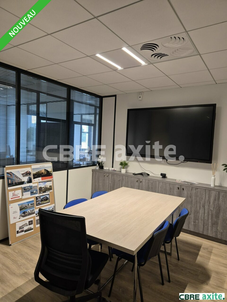 Local commercial 74 m² · à Vaulx-Milieu · 74 m² · 1 650 €/mois