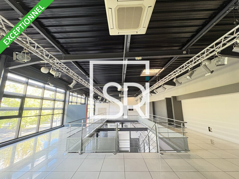 Local commercial 640 m² · à Aubière · 640 m² · 7 283 €/mois