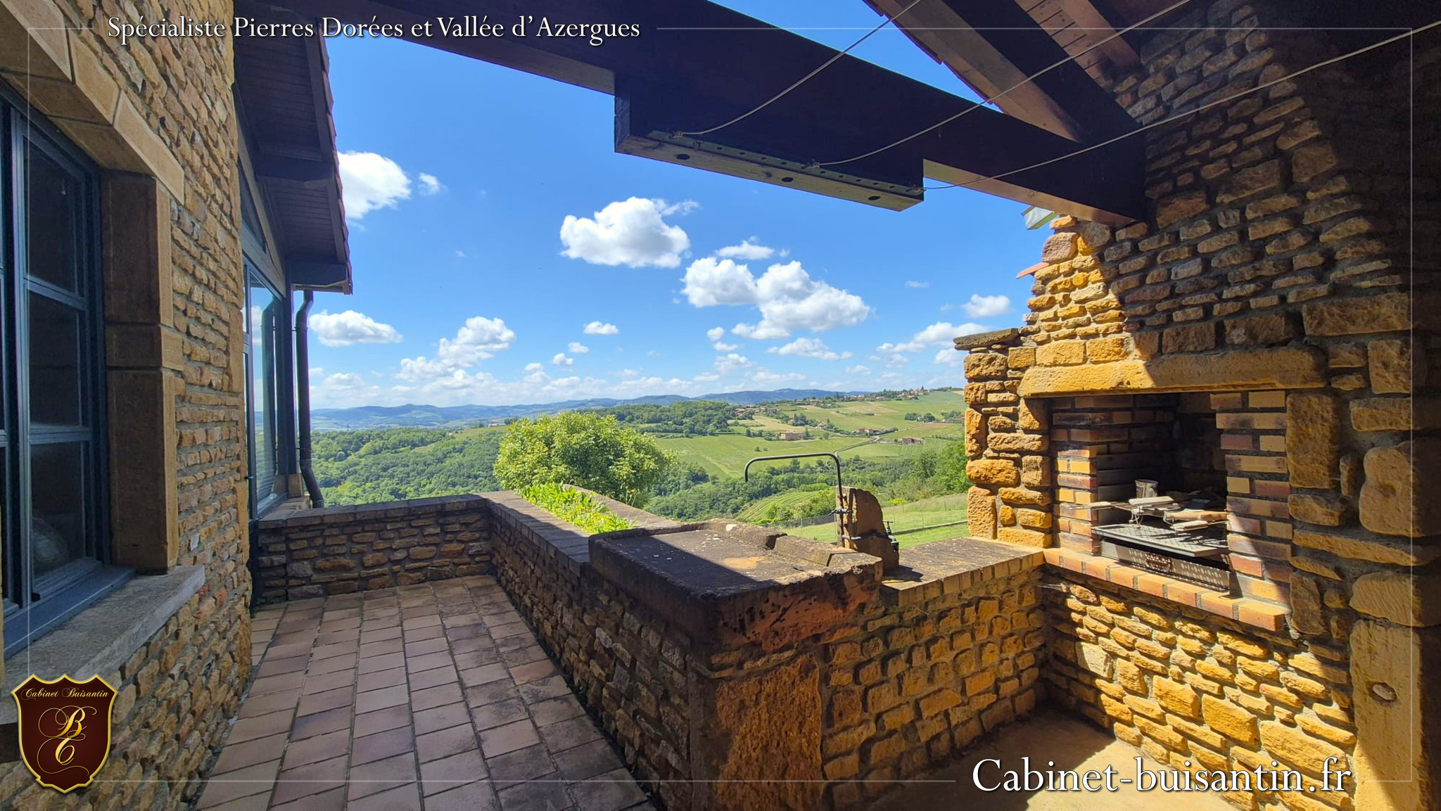 Maison 9 pièces 270 m² · à Val d'Oingt · 270 m² · 480 000 €