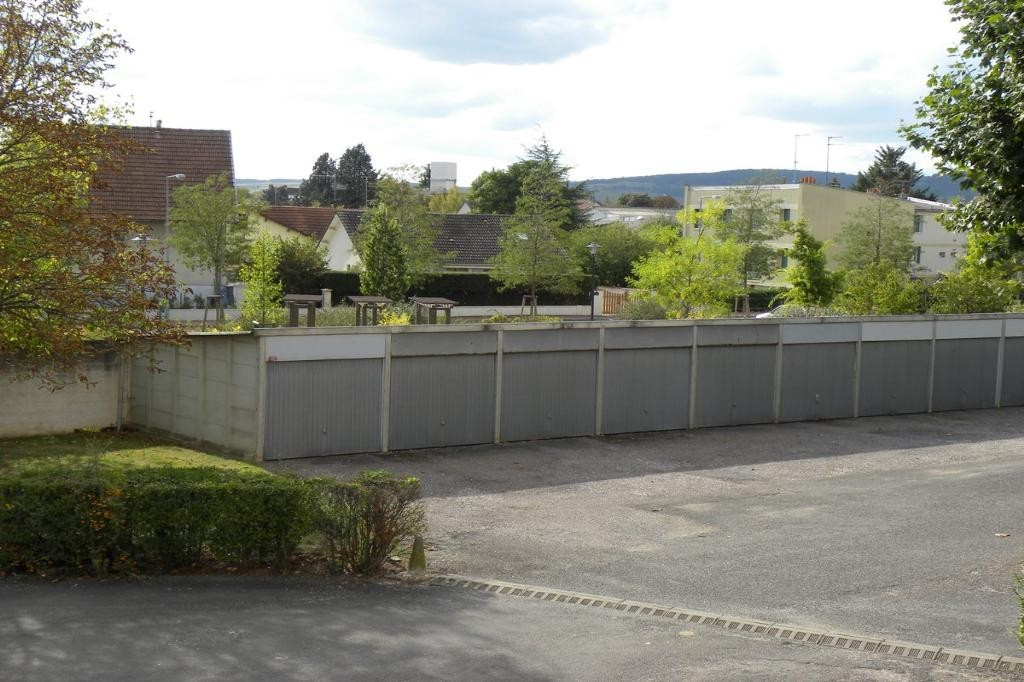 Parking BEAUNE 21200 · 75 €/mois
