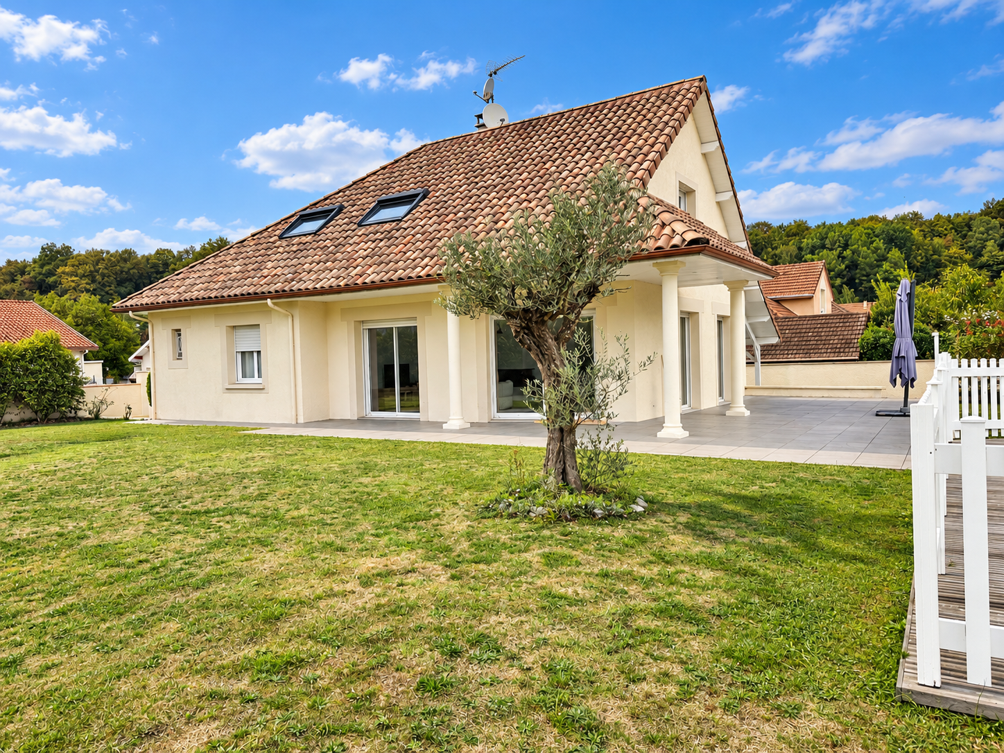 Maison 7 pièces 160 m² · à Aressy · 160 m² · 369 000 €