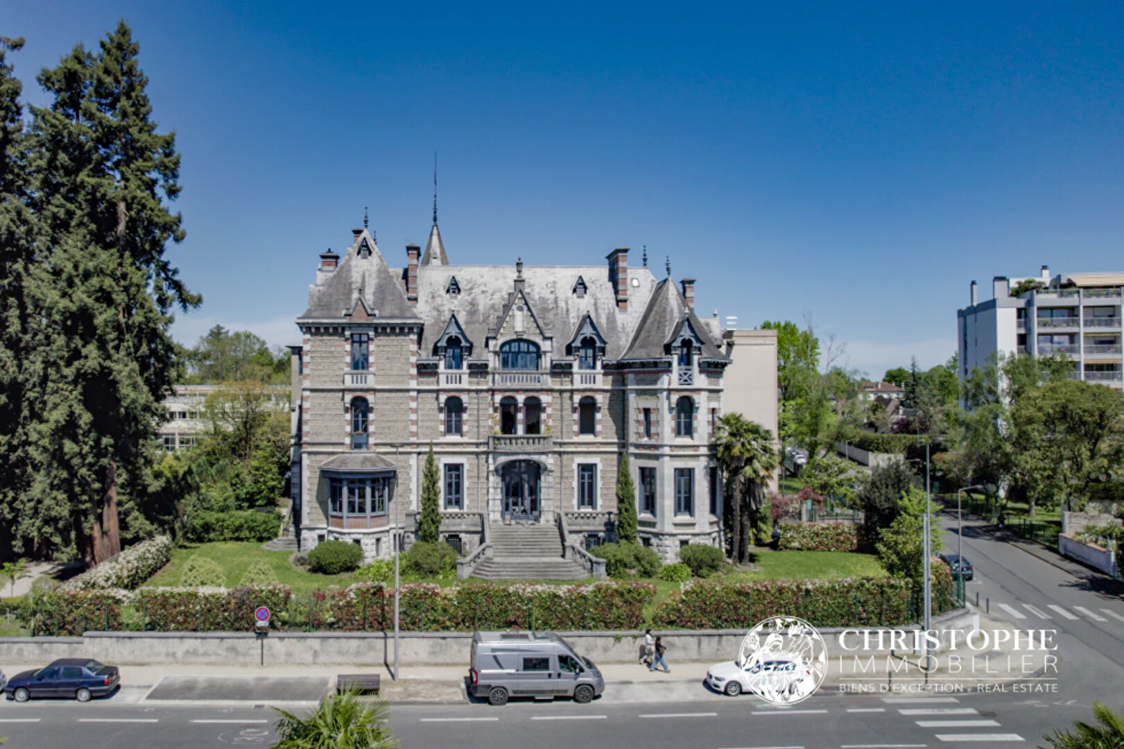Appartement 4 pièces 130 m² · à Pau · 130 m² · 599 000 €