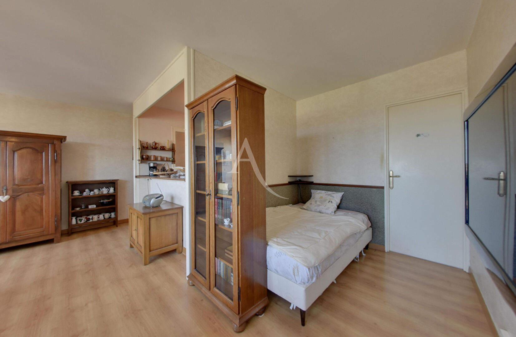 Appartement – Auxerre, Centre-Ville - Plus