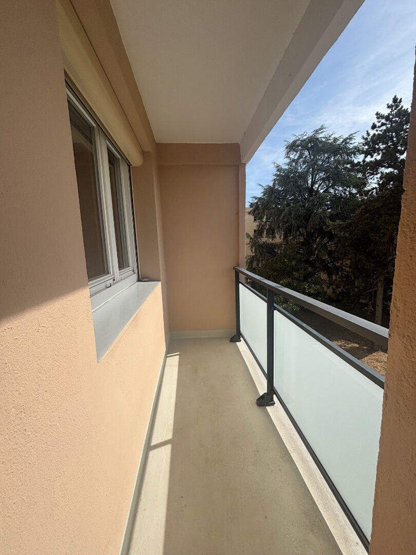 Appartement 4 pièces 68 m² · à Besançon · 68 m² · 125 000 €