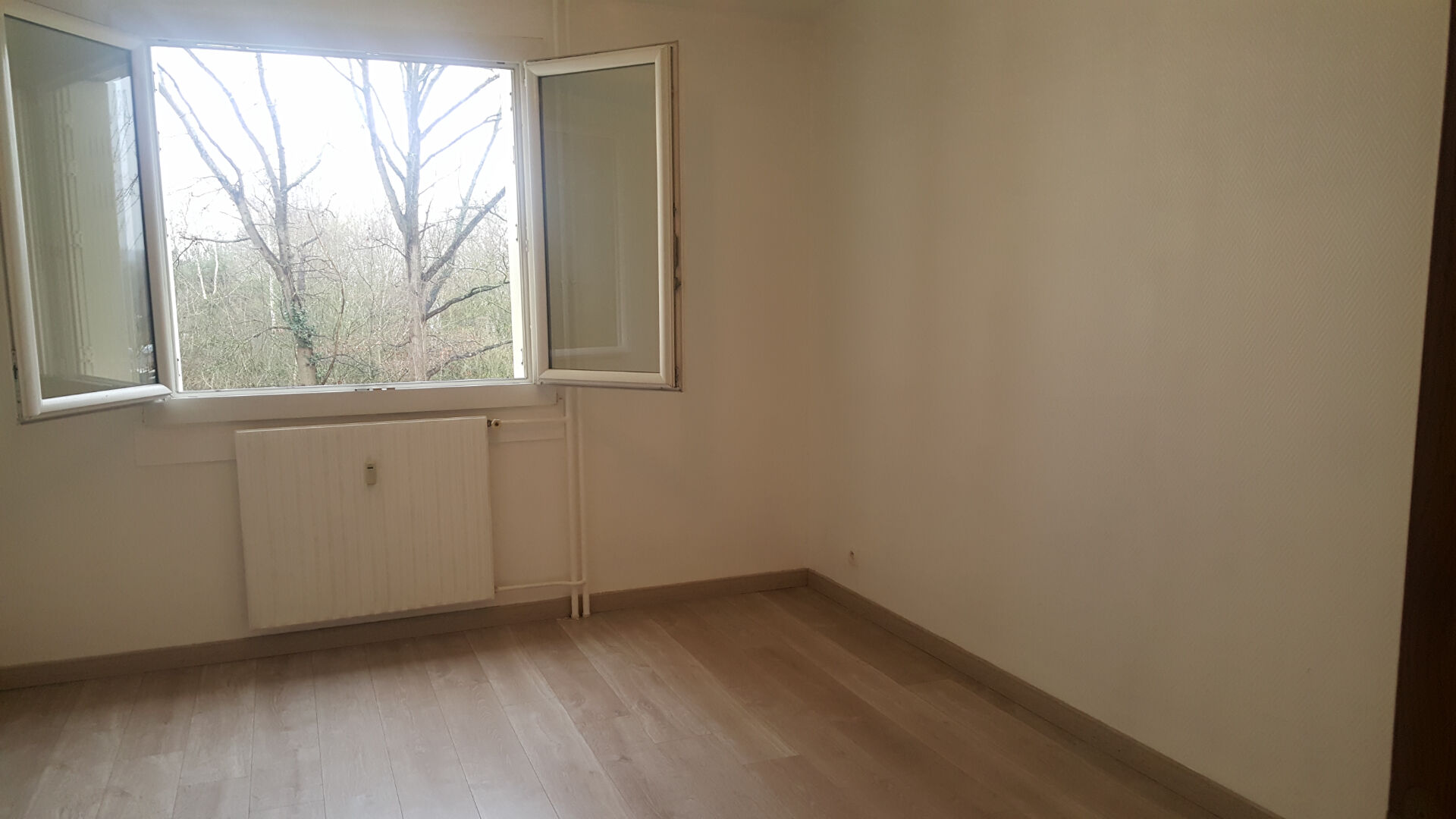 Appartement 2 pièces 42 m² · à Clermont · 42 m² · 700 €/mois