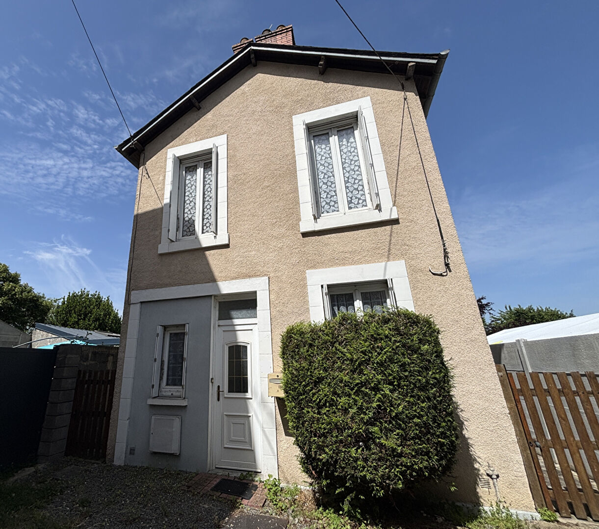 Maison 4 pièces 85 m² · à Bourges · 85 m² · 125 000 €