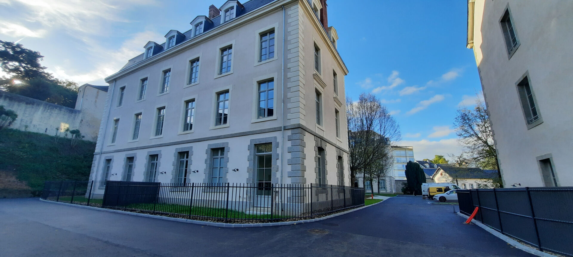 Appartement 4 pièces 81 m² · à Laval · 81 m² · 800 €/mois
