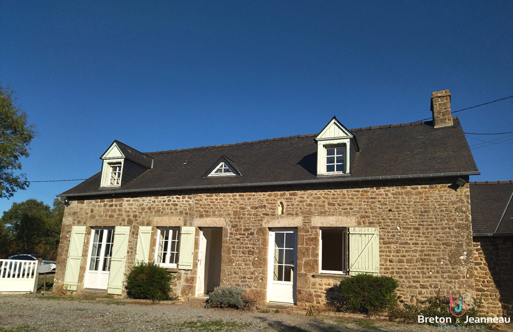 Maison 4 pièces 85 m² · à Montreuil-Poulay · 85 m² · 758 €/mois