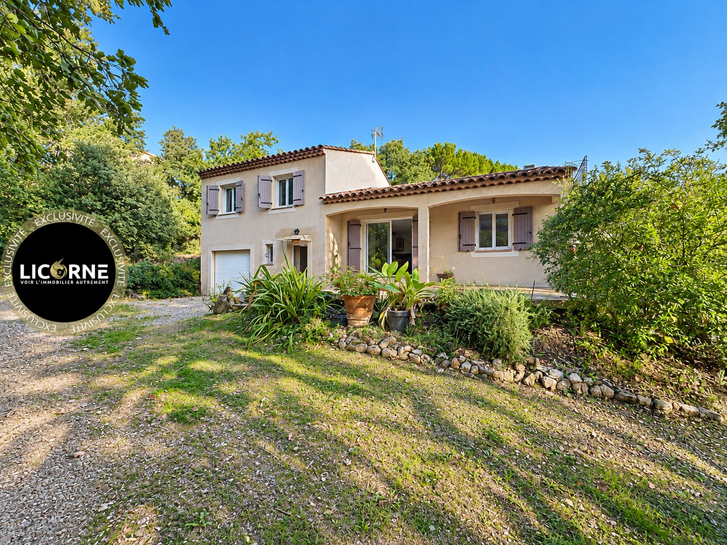 Maison 5 pièces 120 m² · à Saint-Estève-Janson · 120 m² · 1 850 €/mois