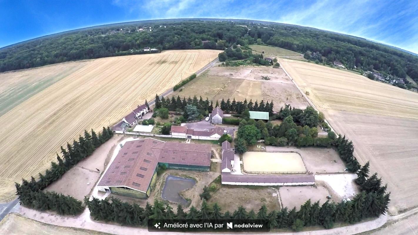 Maison 14 pièces 570 m² · à Sorel-Moussel · 570 m² · 1 250 000 €