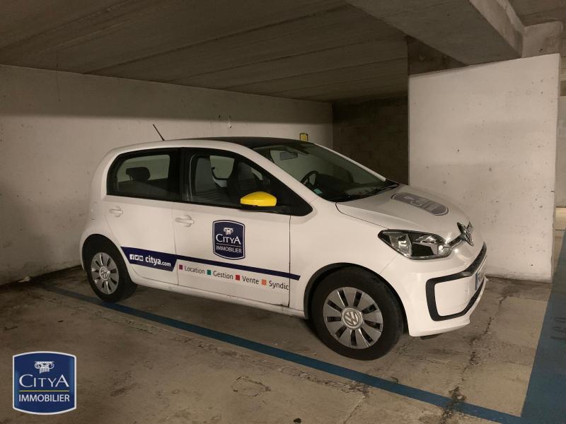Parking TOURS 37000 · 67 €/mois