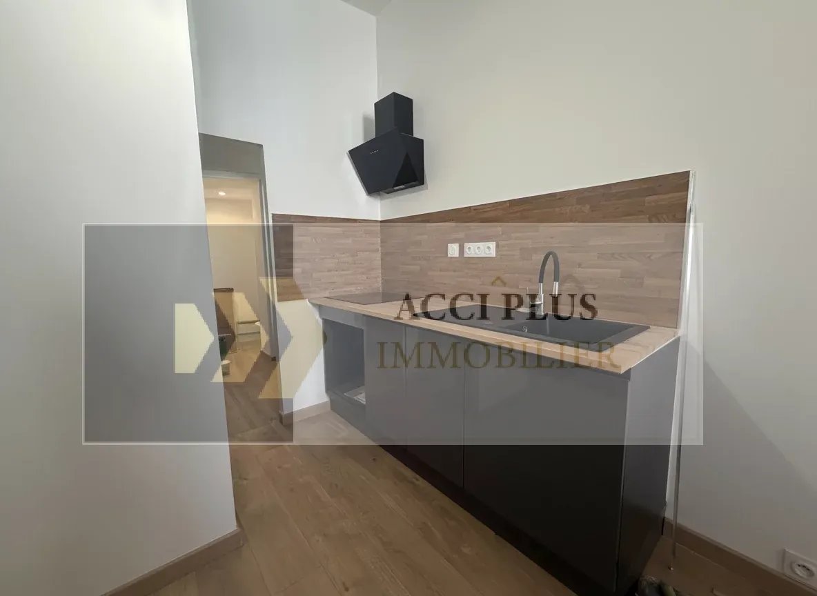 Appartement 1 pièce 22 m² · à Nîmes · 22 m² · 500 €/mois