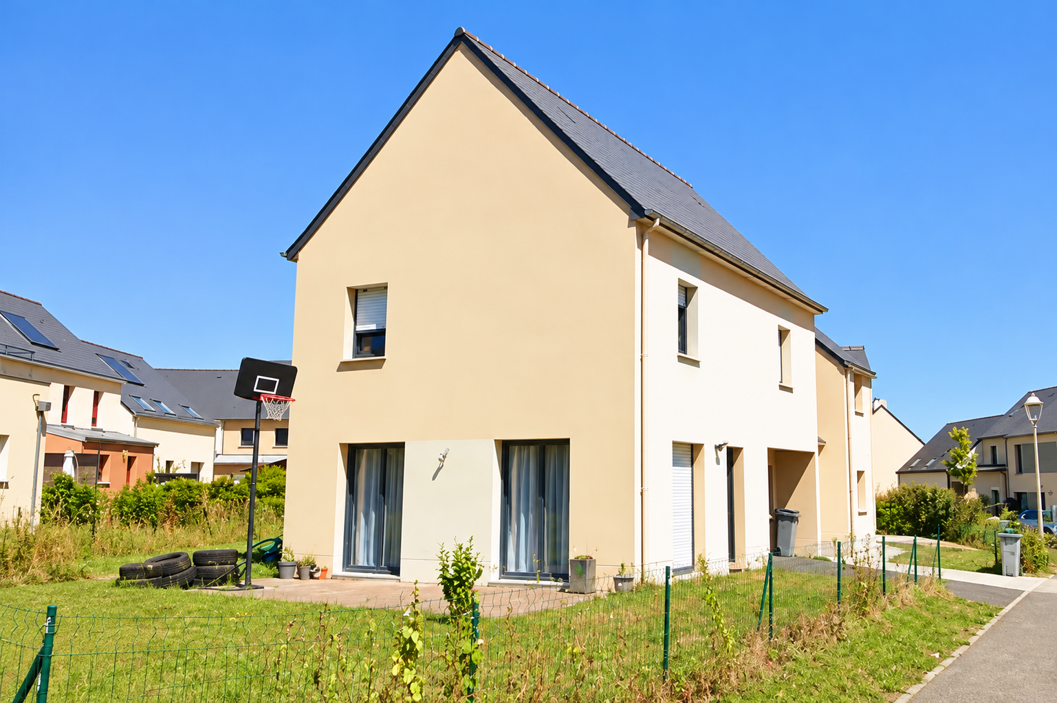 Maison 4 pièces 92 m² · à Clayes · 92 m² · 287 375 €