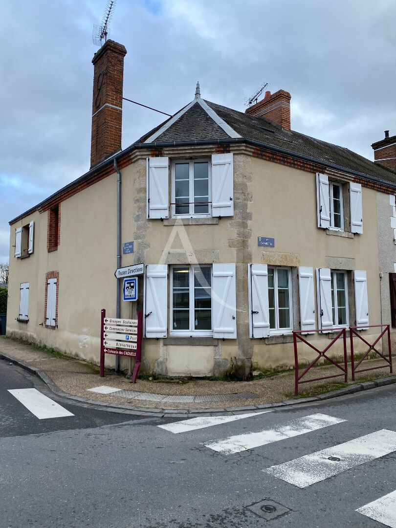 Maison 6 pièces 128 m² · à Vitry-aux-Loges · 128 m² · 790 €/mois
