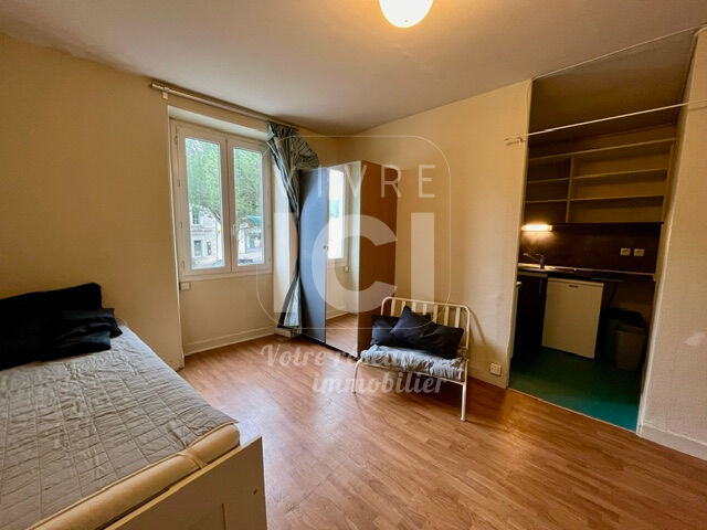Appartement 1 pièce 19 m² · à Carquefou · 19 m² · 376 €/mois