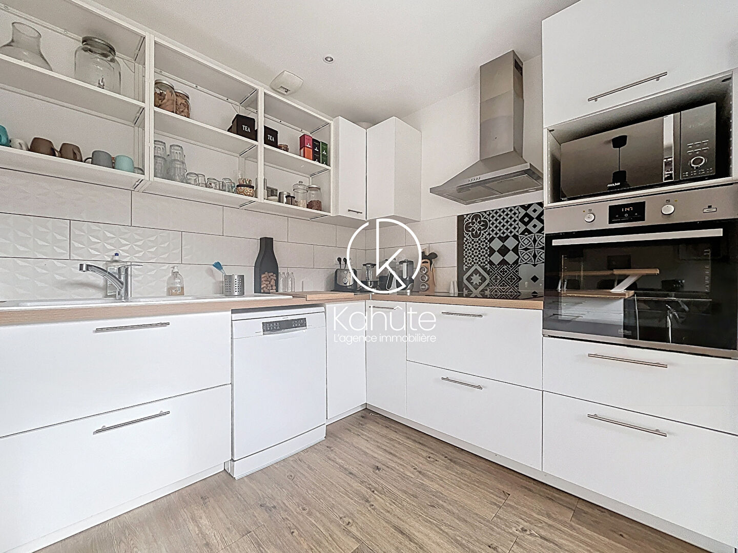 Maison 6 pièces 165 m² · à Albigny-sur-Saône · 165 m² · 620 000 €