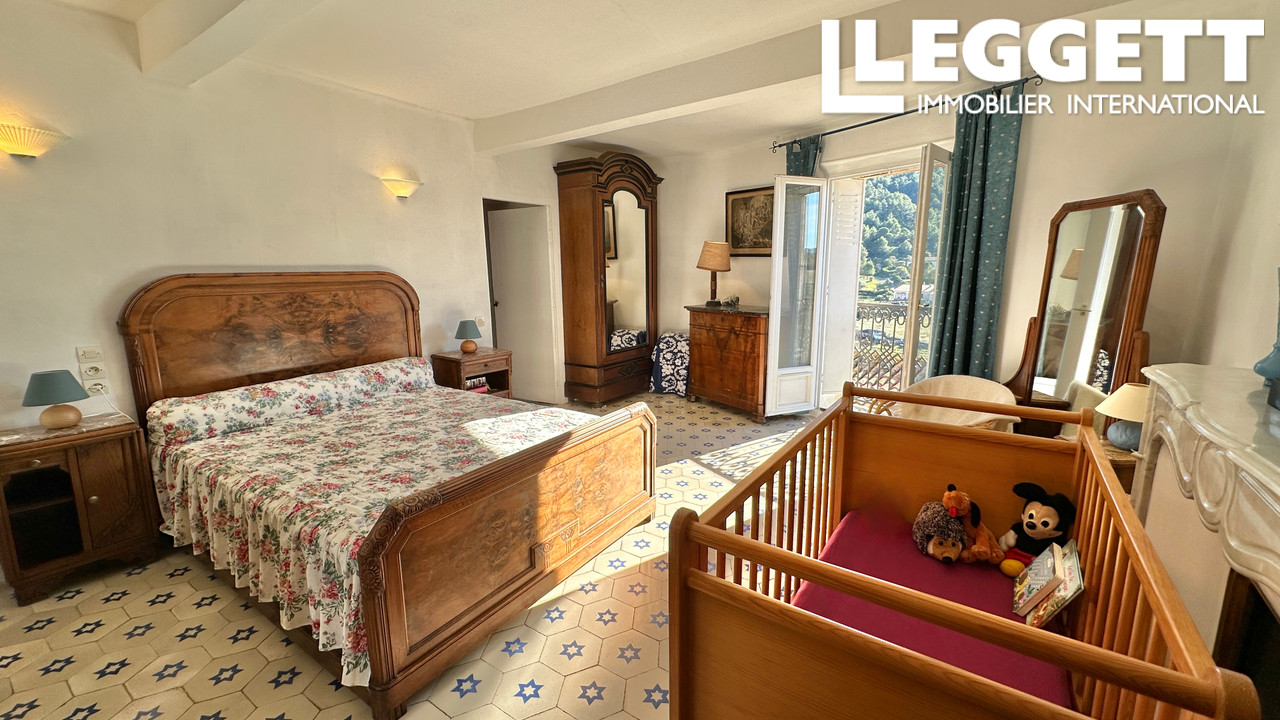 Maison 7 pièces 178 m² · à Agel · 178 m² · 199 990 €