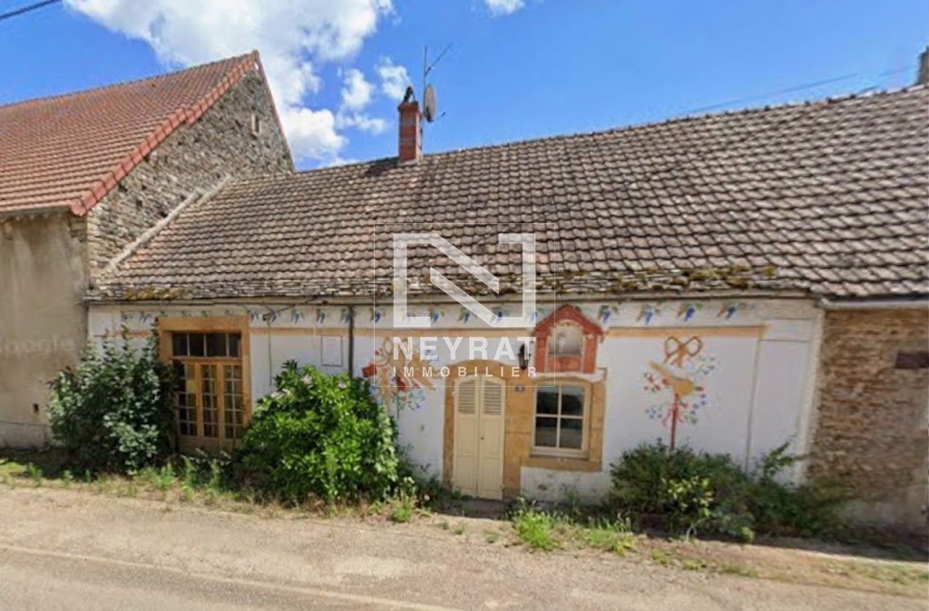 Maison 4 pièces 106 m² · à Sainte-Sabine · 106 m² · 75 000 €
