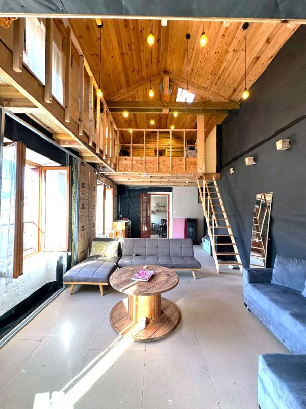 Maison 12 pièces 141 m² · à Grandrieu · 141 m² · 96 000 €