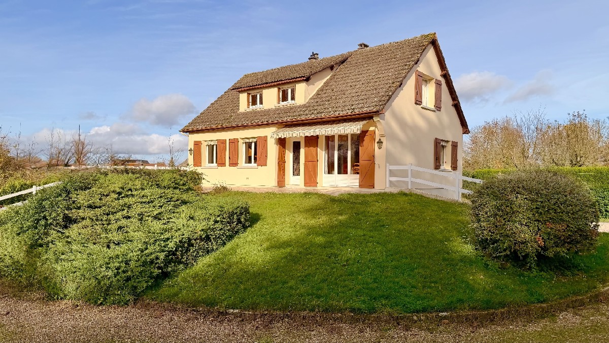 Maison 6 pièces 125 m² · à Senonches · 125 m² · 189 000 €