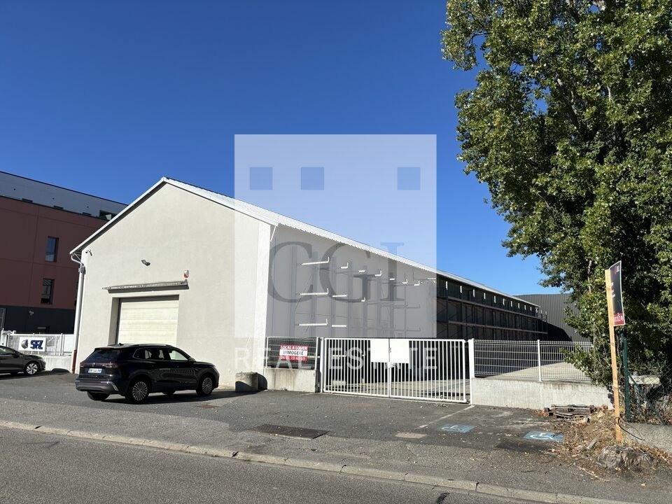 Local commercial 521 m² · à Chassieu · 521 m² · 4 000 €/mois