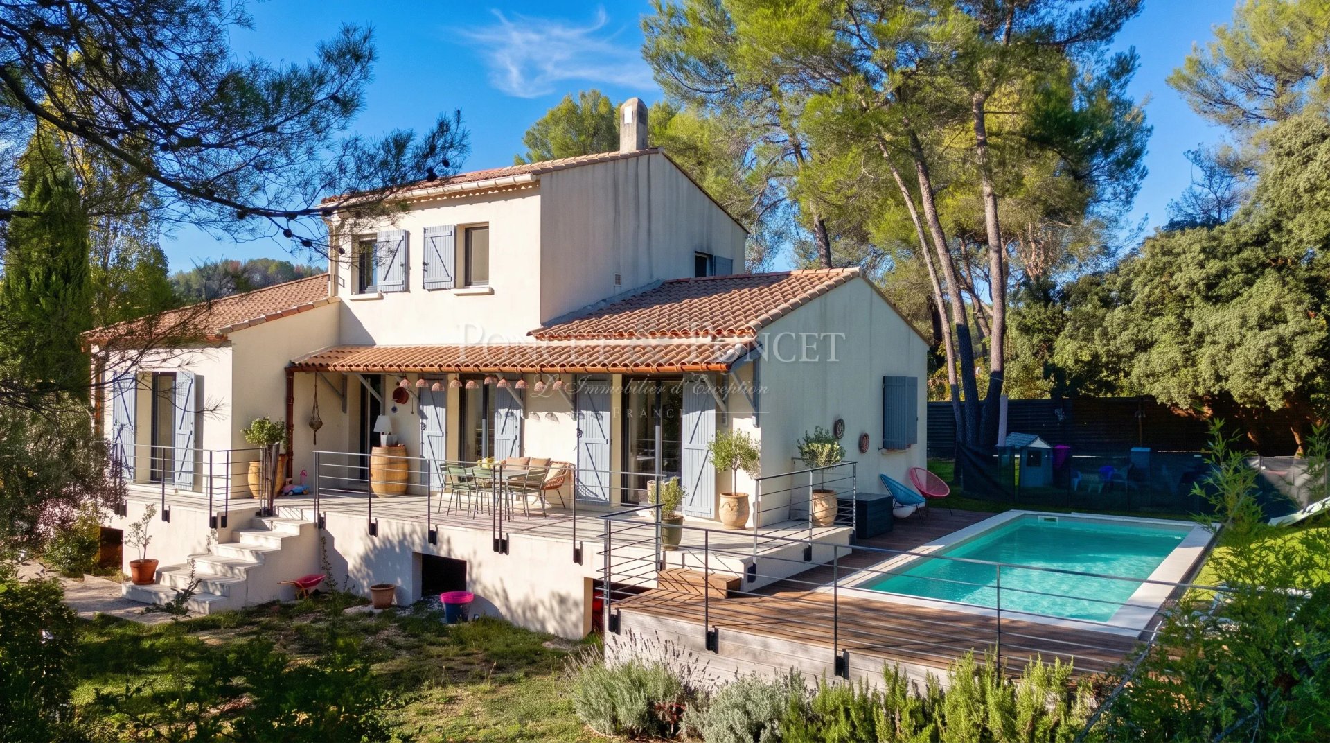 Maison 4 pièces 145 m² · à Saint-Clément-de-Rivière · 145 m² · 675 000 €