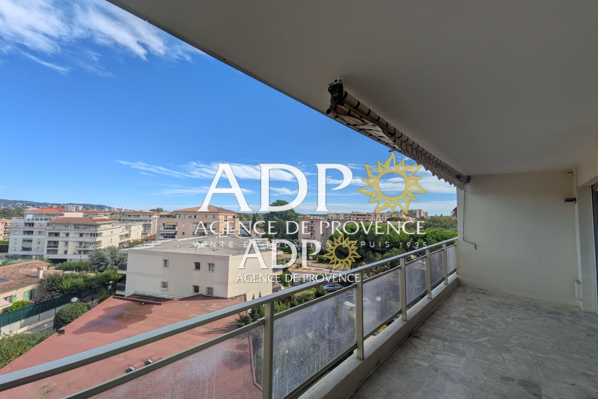 Appartement à Mandelieu-la-Napoule