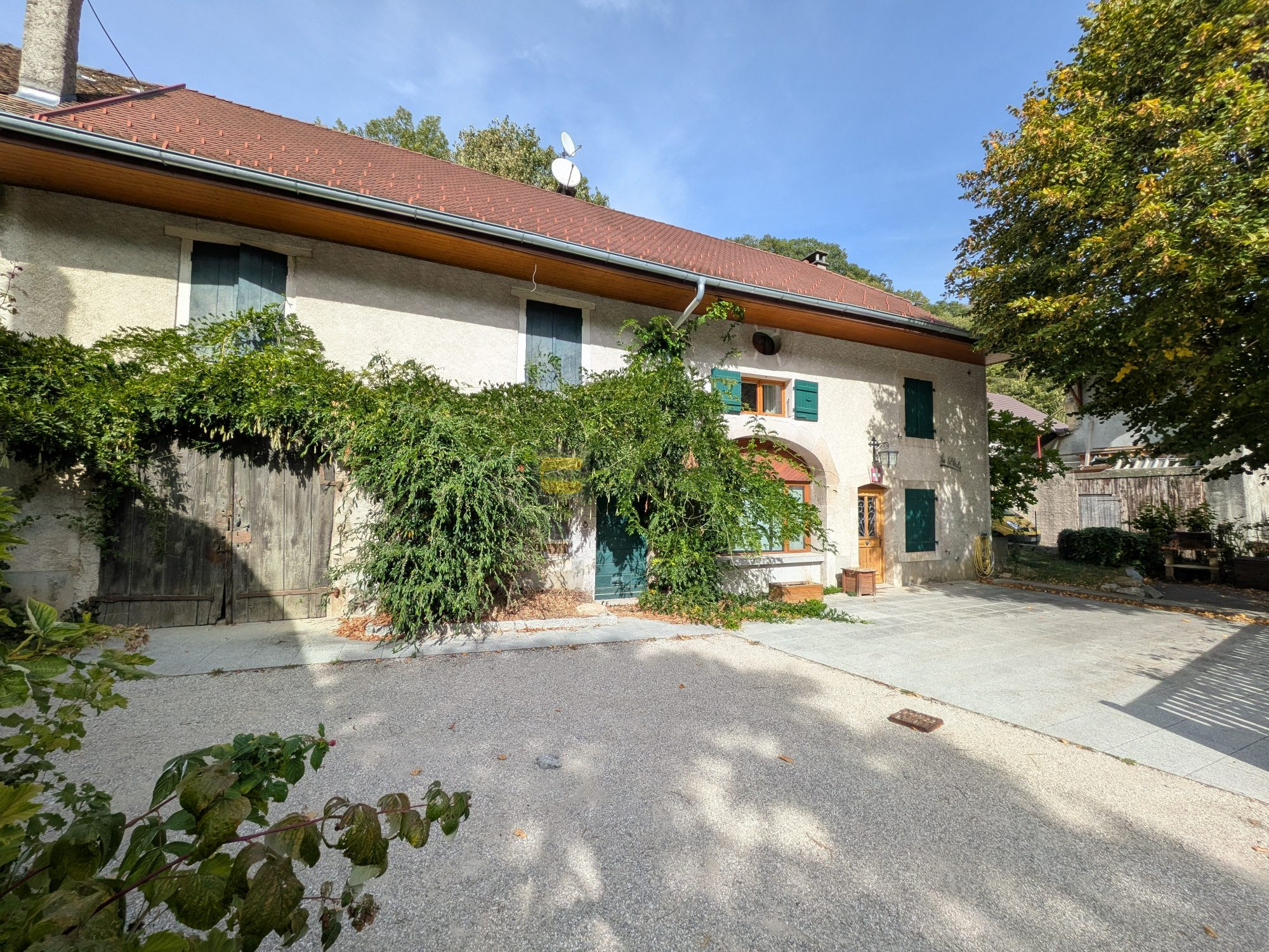 Maison 4 pièces 95 m² · à Monnetier-Mornex · 95 m² · 556 500 €