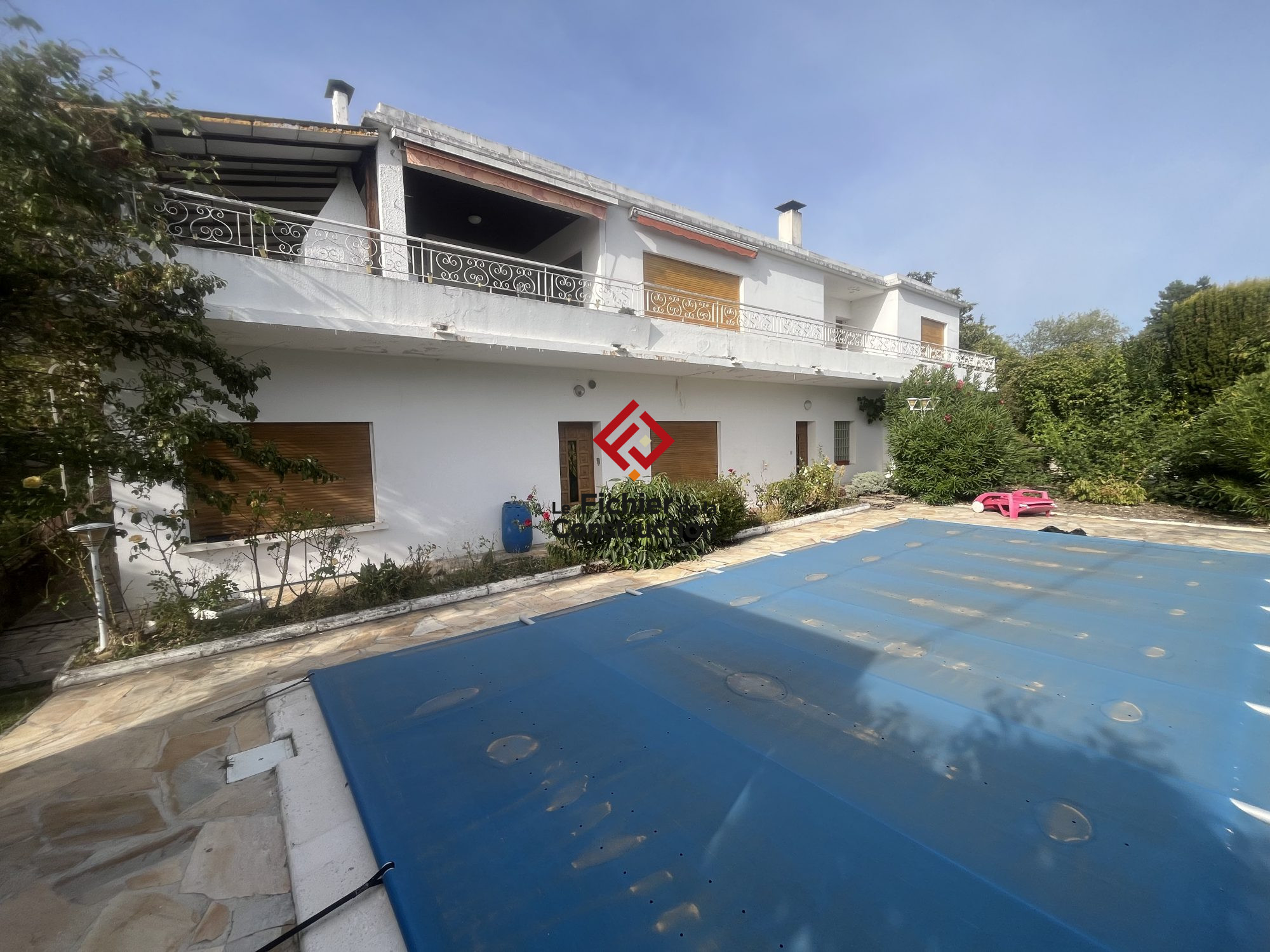 Maison 9 pièces 230 m² · à Saint-Ismier · 230 m² · 550 000 €