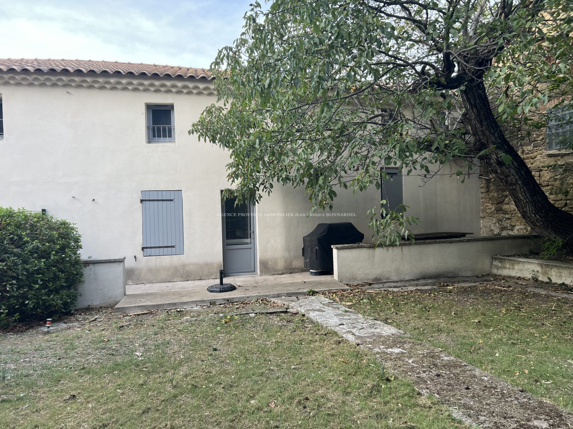 Maison à Suze-la-Rousse