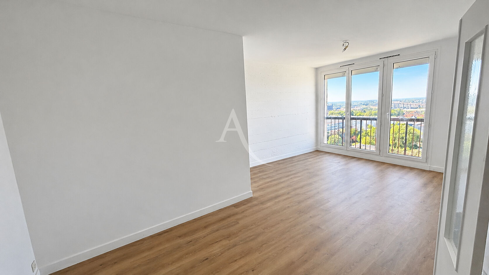 Appartement 2 pièces 60 m² · à Nantes · 60 m² · 75 000 €