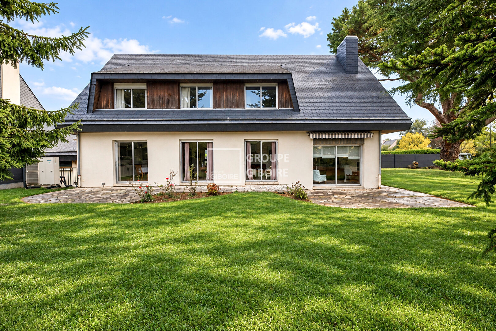 Maison 8 pièces 222 m² · à Saint-Grégoire · 222 m² · 651 000 €