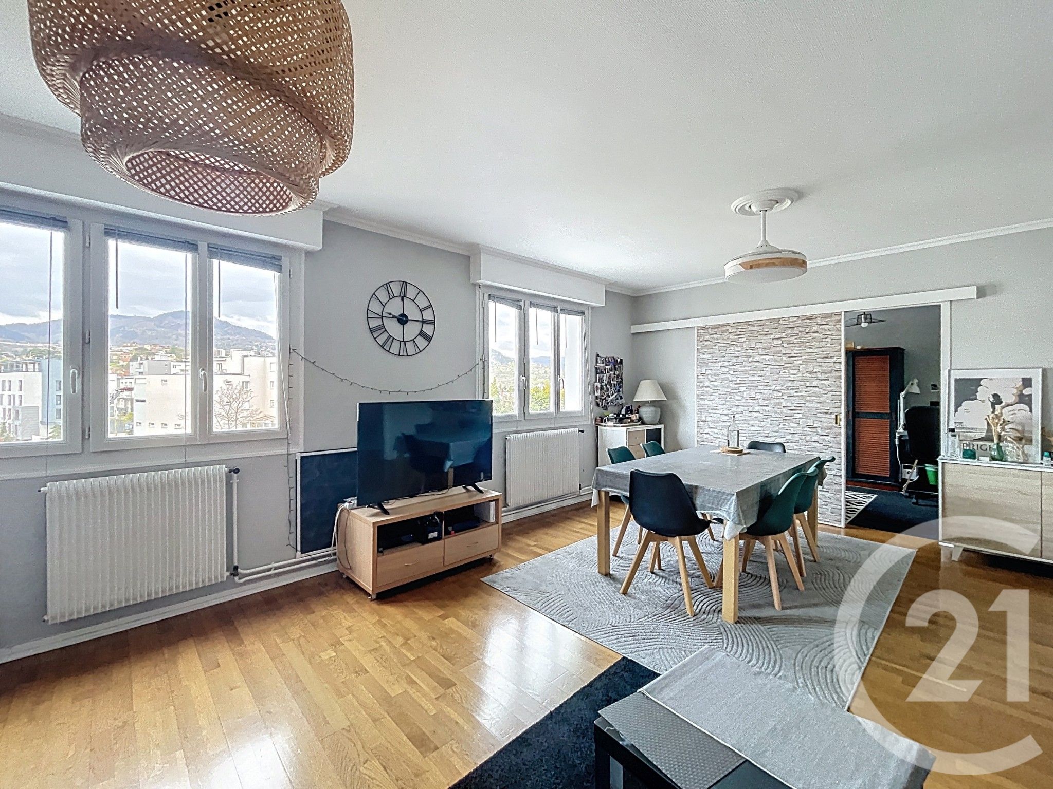 Appartement 5 pièces 113 m² · à Beaumont · 113 m² · 206 600 €