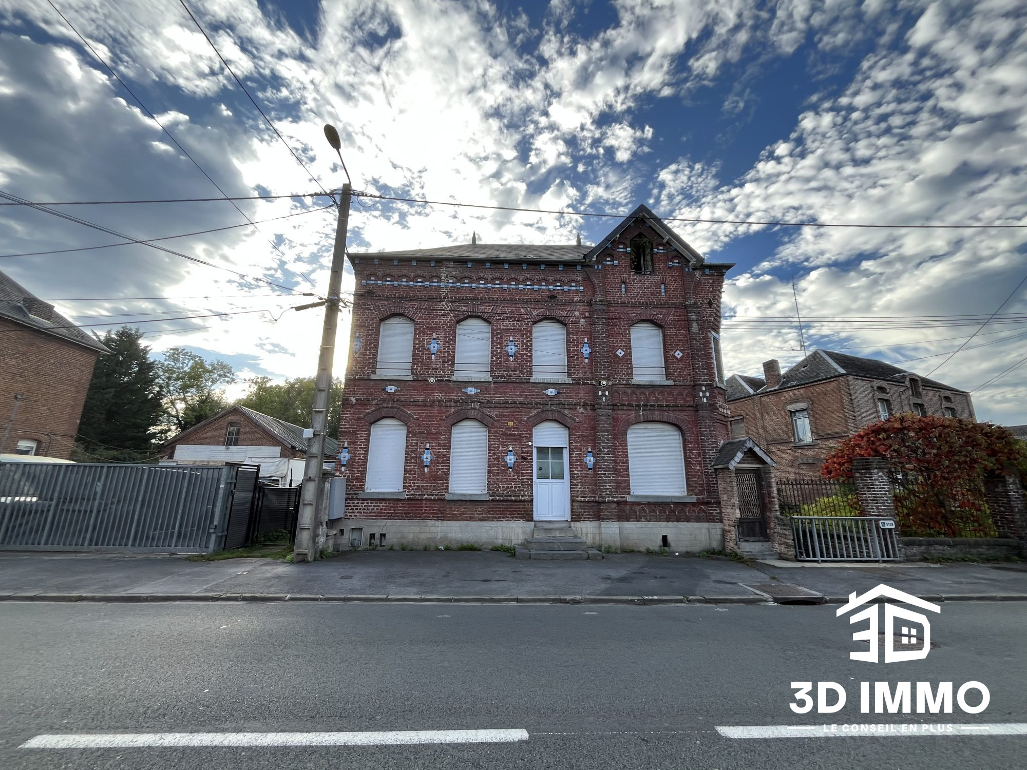 Immeuble 185 m² · à Avesnes-sur-Helpe · 185 m² · 148 400 €
