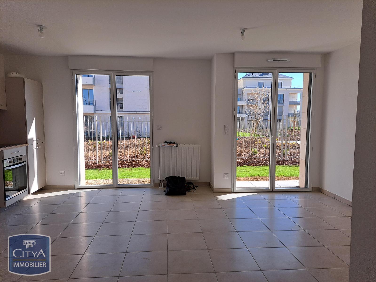 Appartement 3 pièces 57 m² · à Saint-Cyr-sur-Loire · 57 m² · 823 €/mois