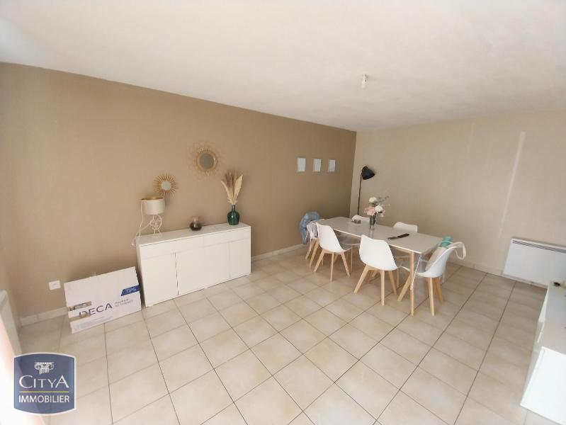 Appartement 2 pièces 47 m² · à Hénin-Beaumont · 47 m² · 604 €/mois