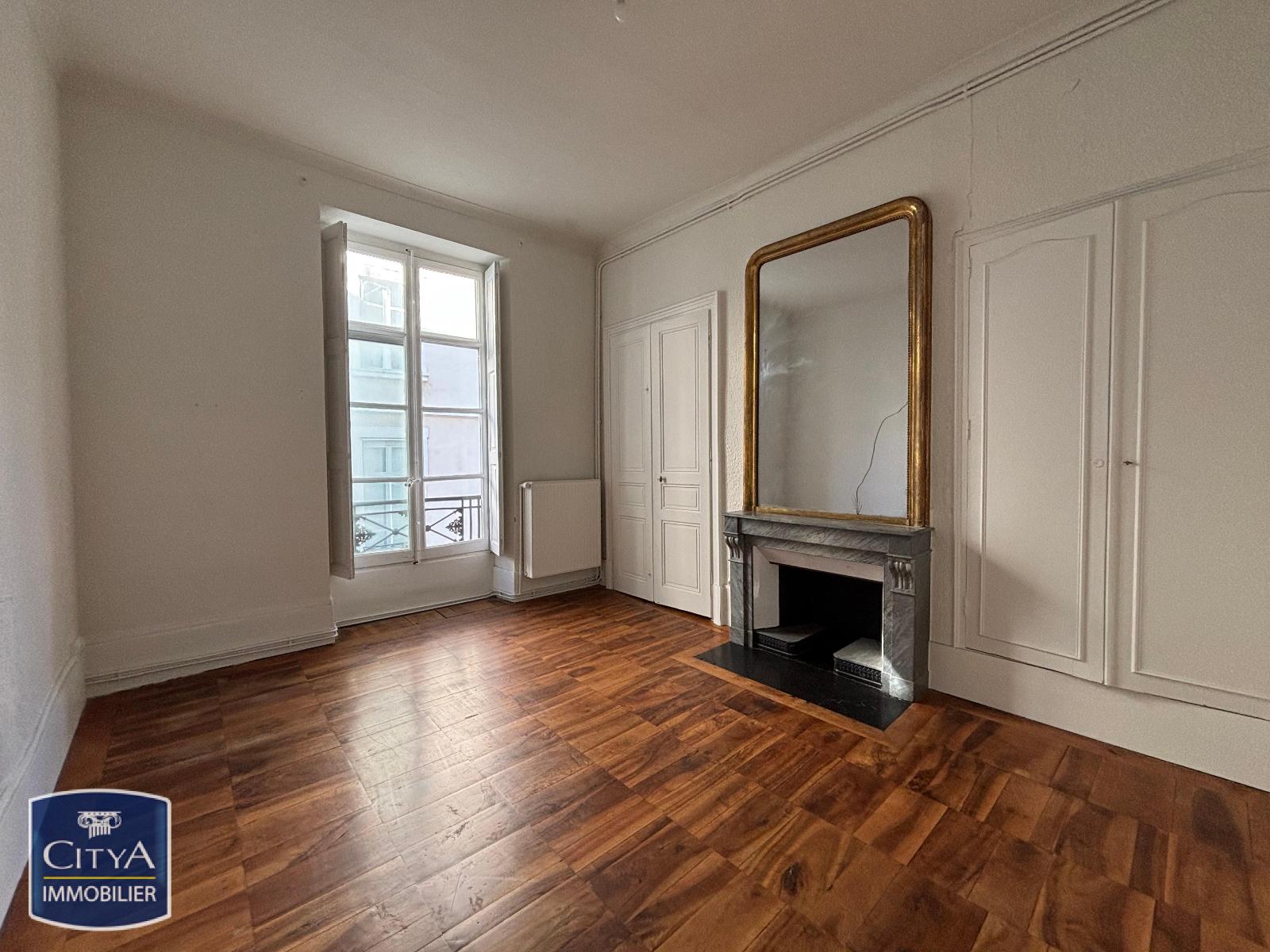 Appartement 2 pièces 93 m² · à Grenoble · 93 m² · 806 €/mois