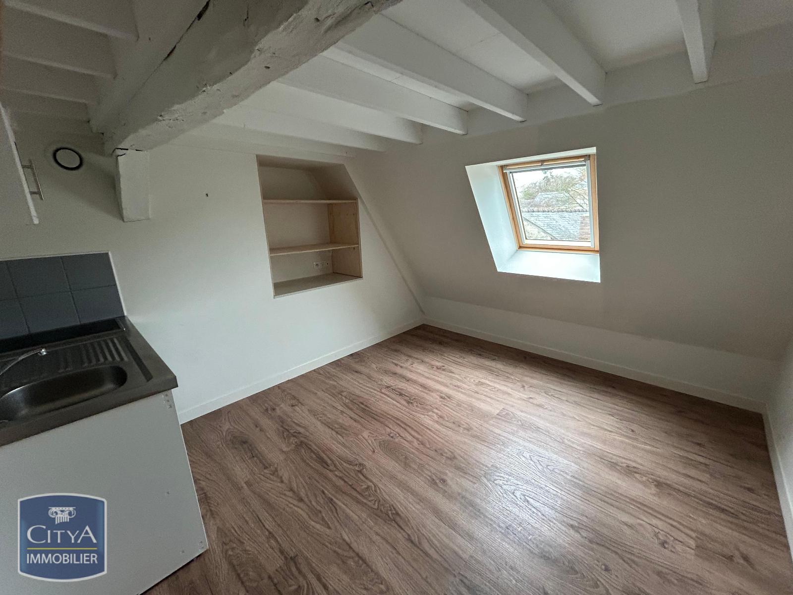 Appartement 1 pièce 18 m² · à Laval · 18 m² · 350 €/mois